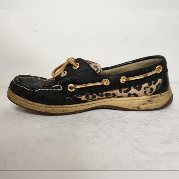 Leopard Sperry Sliders - Picture 4 of 12